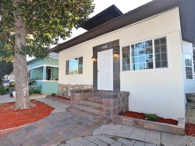 5123 S San Pedro St, Los Angeles, CA, 90011