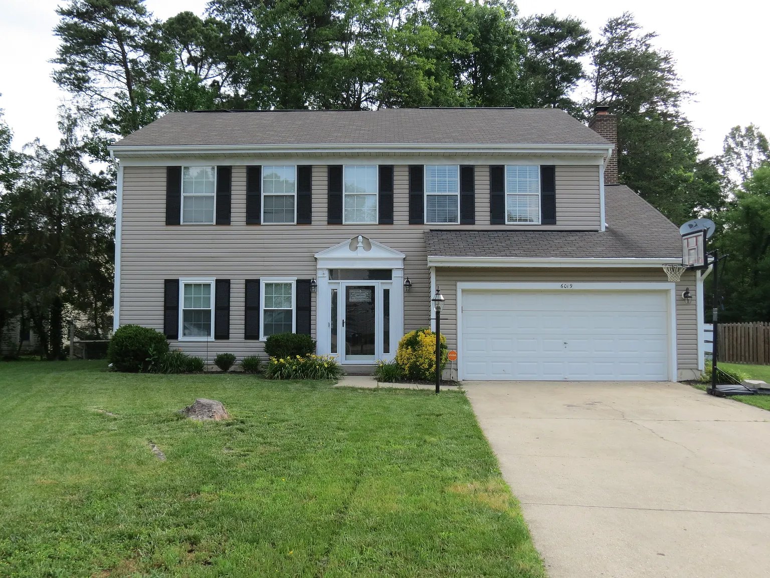 6019 Harbor Seal Ct photo 1
