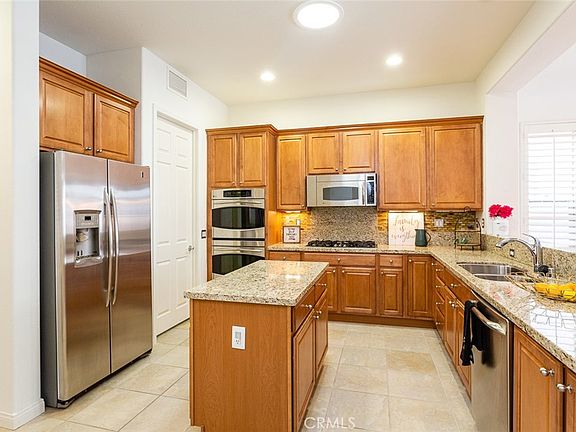 3rd image of 81666 Avenida Sombra