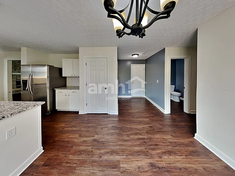 5232 Dietrich Ave — Photo 4
