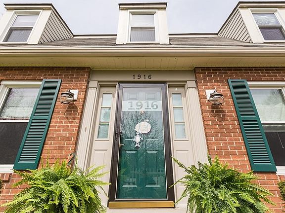 4th image of 1916 Burkewood Dr