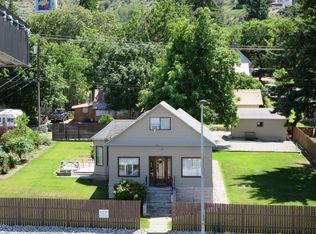 2208 W Woodin Ave, Chelan, WA 98816