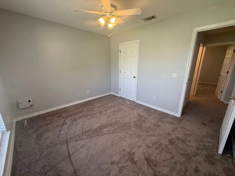 4902 Chads Cir — Photo 21