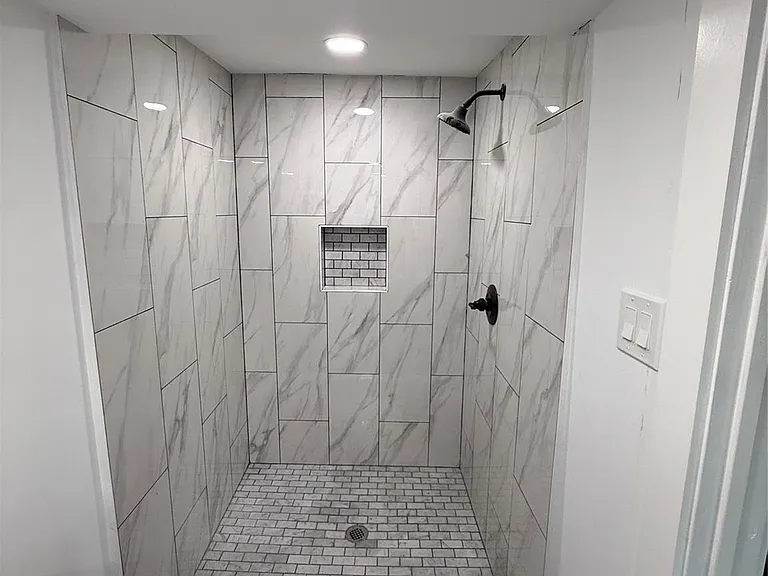 4103 Delhi St — Photo 20