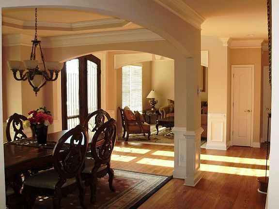 4th image of 4544 Mossey Dr