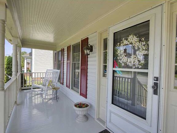 5th image of 116 Lakeview Dr