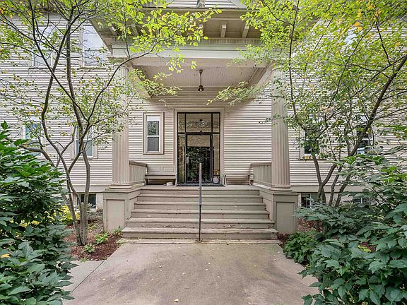 3rd image of 4125 Main Street #6