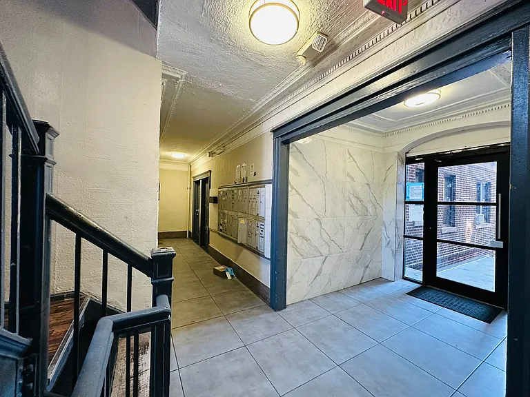 204-06 60th St #20 — Photo 7
