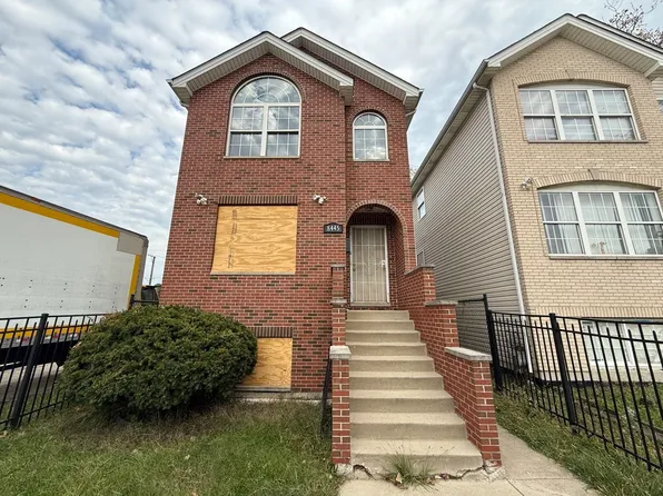 8445 S Gilbert Ct, Chicago, IL 60620