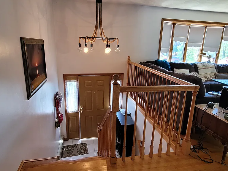15 Landers Rd — Photo 7
