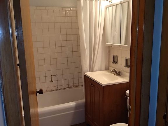 3rd image of 4934 Harold Ave APT 1B