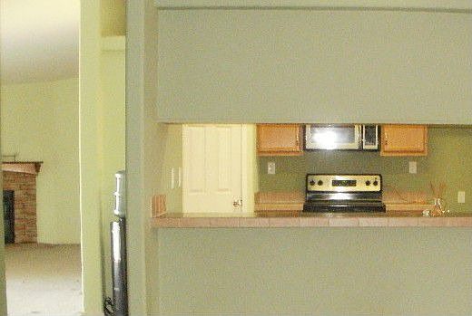 5th image of 42411 S 80th Ave