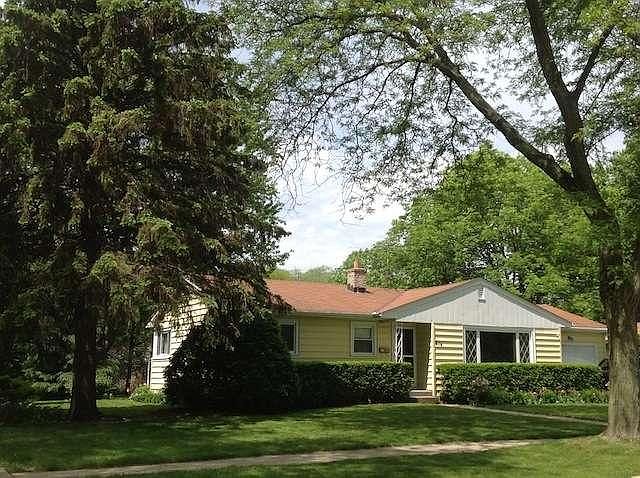 1st image of 814 N Bel Ayr Dr