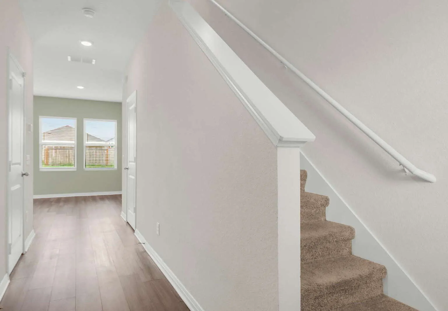 3 bed, 2.5 bath, 1175 sqft, $1,700 — Photo 3