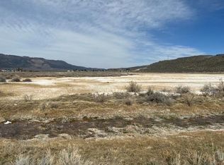 186 Milk Ranch Rd #11, Bridgeport, CA 93517