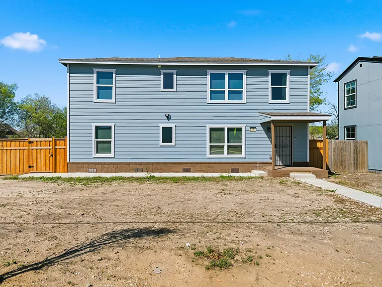 2819 S Pine St #1 — Photo 13