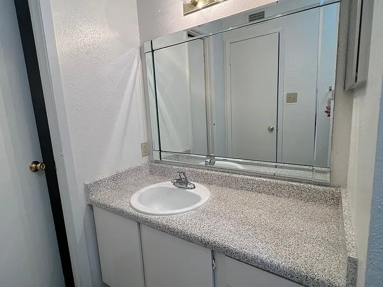 Cypresswood Apartments — Photo 49