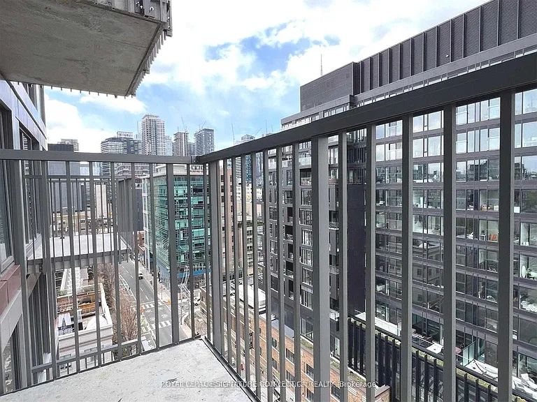 2 Augusta Ave #1203 — Photo 7