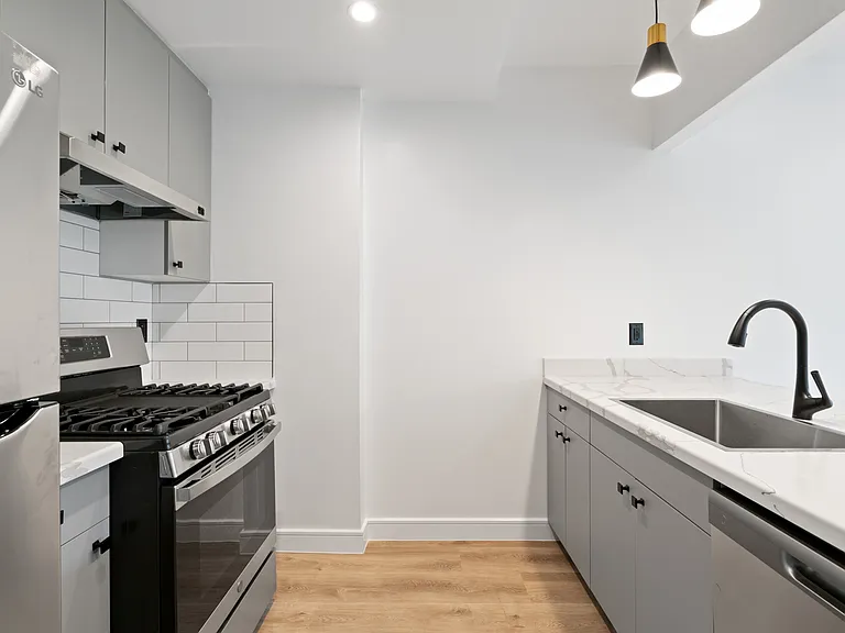 35-64 85th St #4G — Photo 4