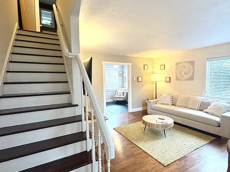 620 N I St #5 — Photo 8