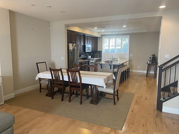 5th image of 6492 Bayview Dr #1