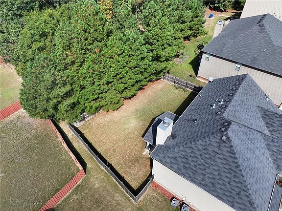 5th image of 2040 Browning Bend Ct