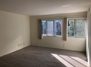 1100 Center Ave #201, Bay City, MI 48708