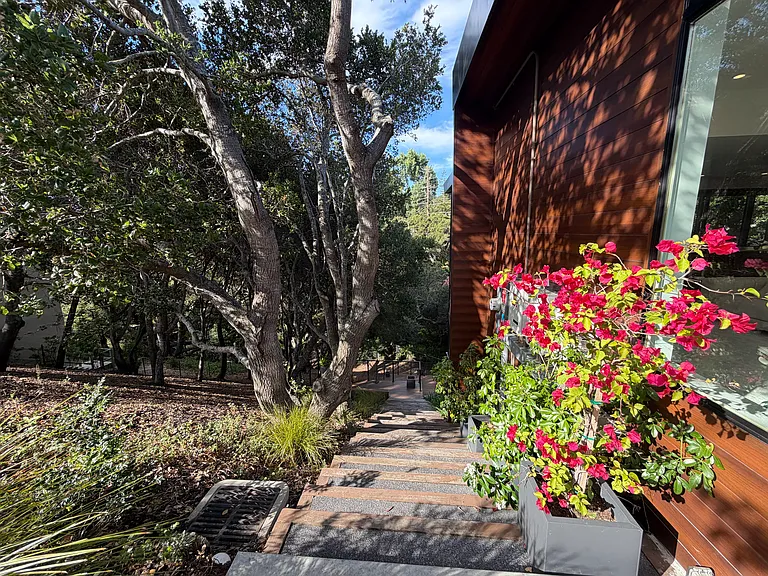 1105 Tahoe Dr — Photo 23