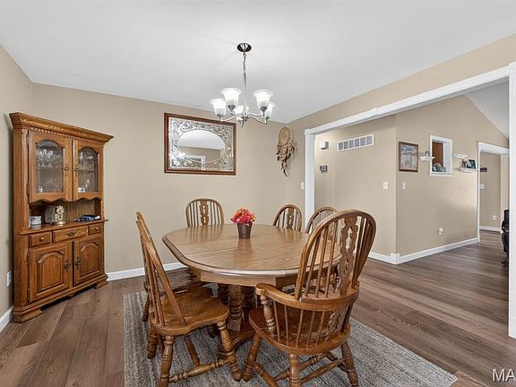 5th image of 1169 Hickory Ridge Trl