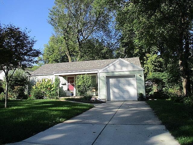 1st image of 1014 N 49th Ave
