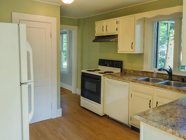 222 Miller Ave — Photo 8