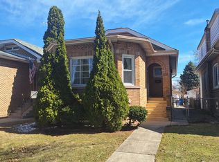 3525 N Oriole Ave, Chicago, IL 60634
