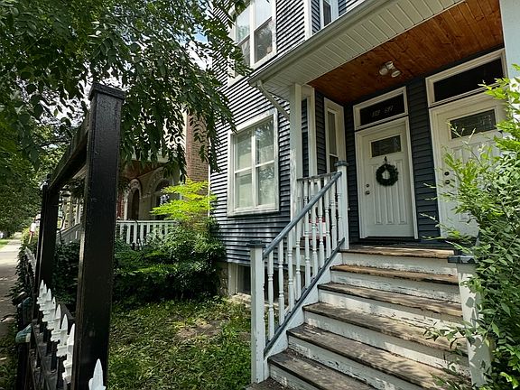 2nd image of 3652 W Wabansia Ave #3