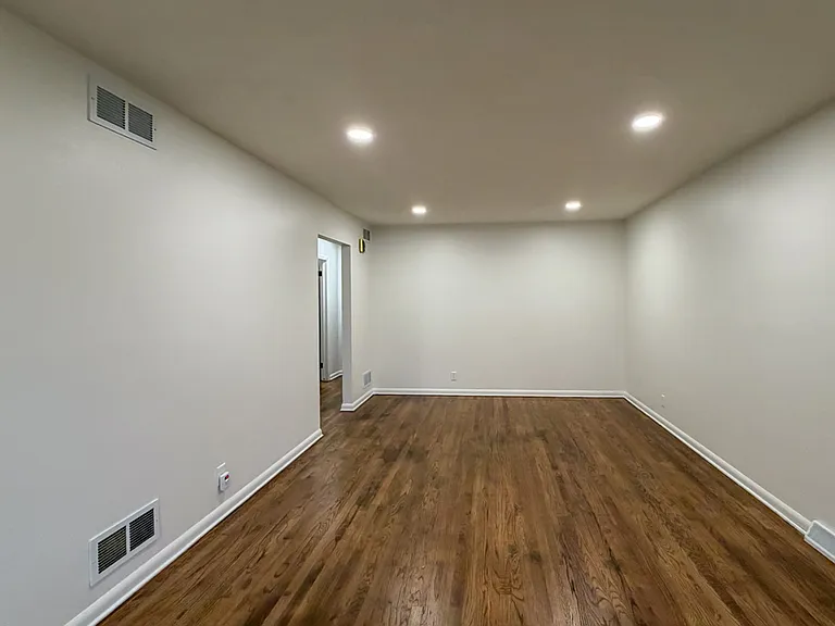 2402 S 41st St #2406 — Photo 6