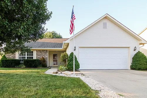 8335 Eagles Nest Dr Photo 1