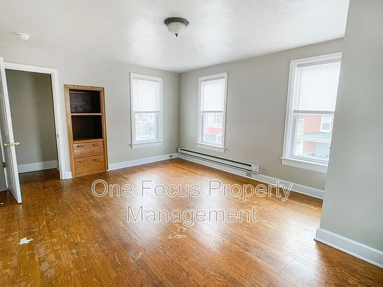 87 Main St #B — Photo 7