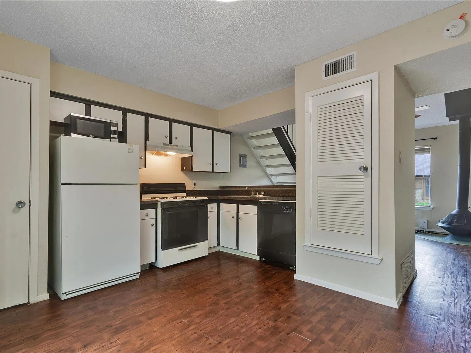 3454 Willowrun Dr — Photo 4