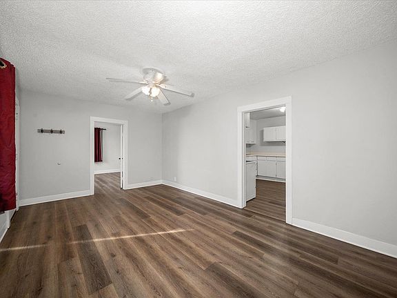 5th image of 214 E Euclid Ave