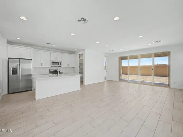 18191 W ELIZABETH Avenue, Goodyear, AZ 85338