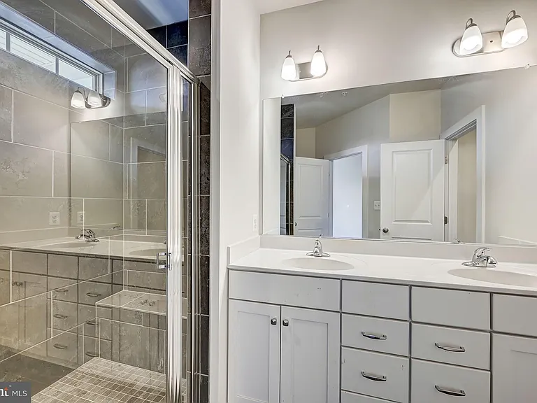 3608 Timber Green Dr — Photo 34