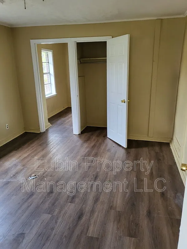 Orange Mound — Photo 2