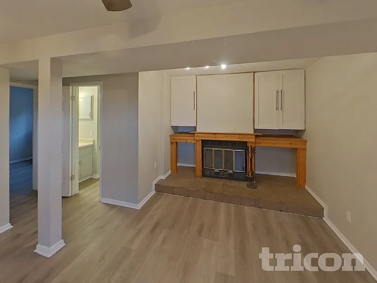 3469 Hunterwood Dr — Photo 2