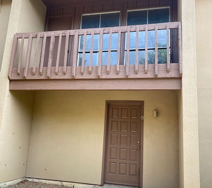 1st image of 1900 Westminster St #107