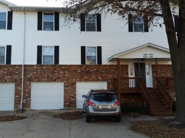 685 Boca Raton Dr, Saint Peters, MO 63376