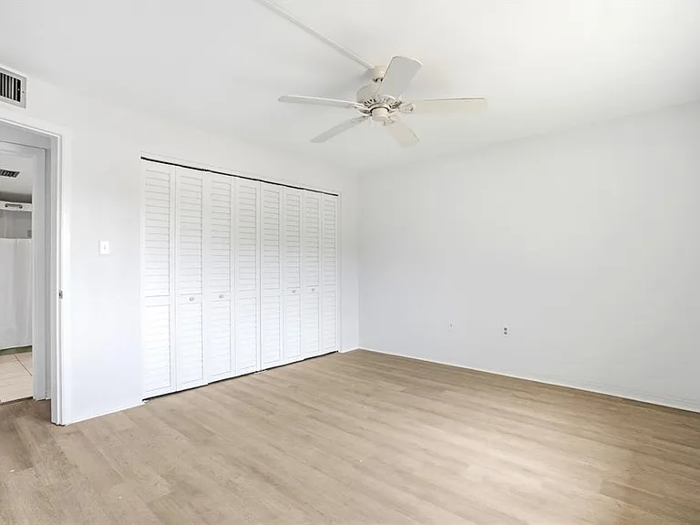 4570 Overlook Dr NE #284 — Photo 12