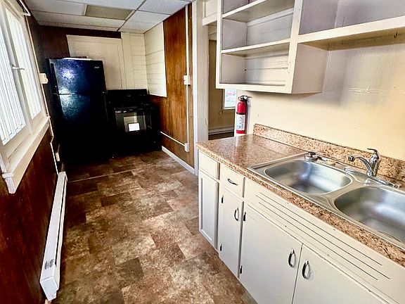 414 High St Unit 2 - Kitchen