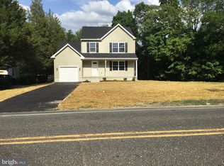 591 N Valley 1/2 Ave, Vineland, NJ 08360