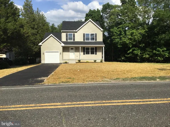 591 N Valley 1/2 Ave, Vineland, NJ 08360