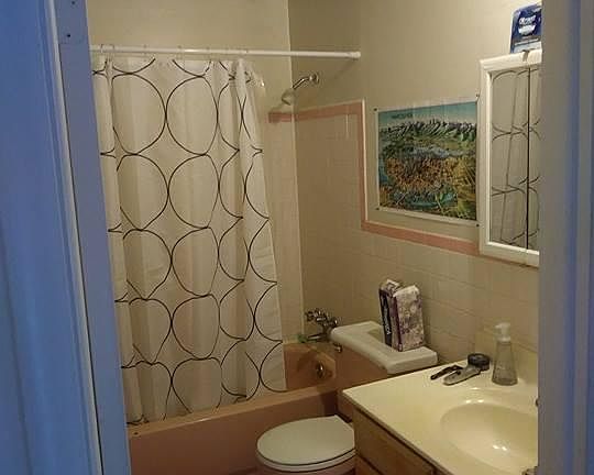5th image of 2410 Ohio Ave APT 104