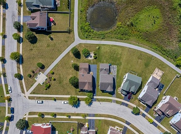 2nd image of 3111 Heritage Blvd
